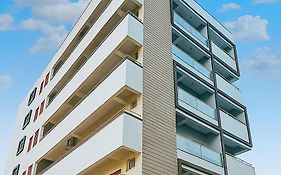 Truelife Presidential Suites - 3Bhk Luxurious Ac Apartments - Modular Kitchen, Ro Water System, Microwave - Super Fast Wifi, 55 Smart Tv, 250 Airtel Channels - 3 Bathrooms - Parking - Nearby Ps4, A2B Pure Veg Restaurants - Top Service With Lots Of Lo